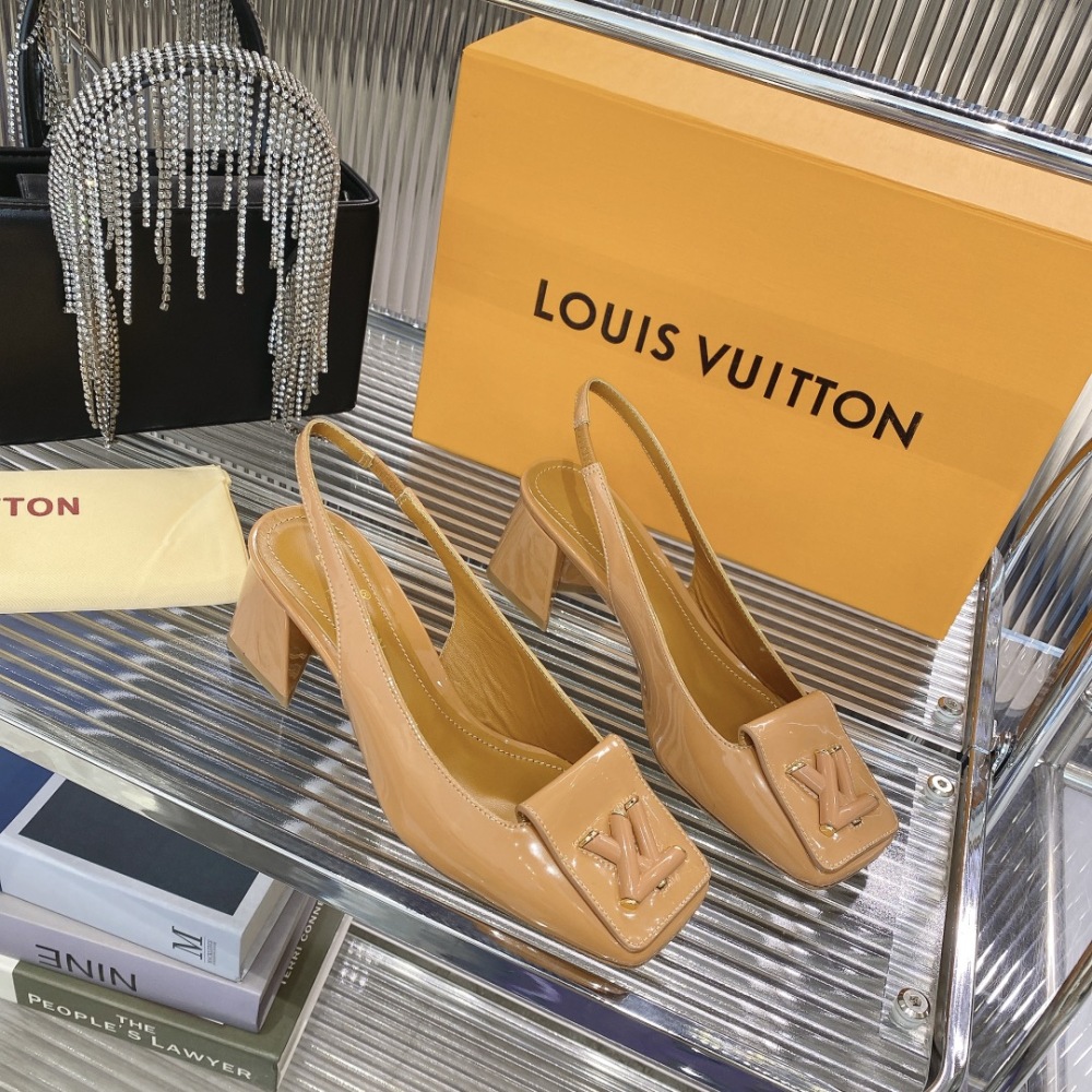 LV high heels LV  LV单鞋