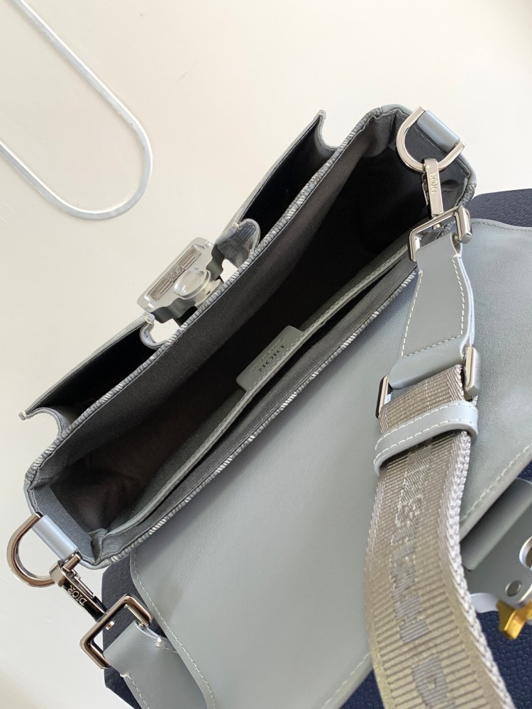 Dior manbag