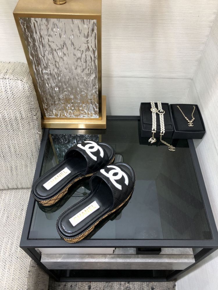 chanel SIZE  香奈儿拖鞋