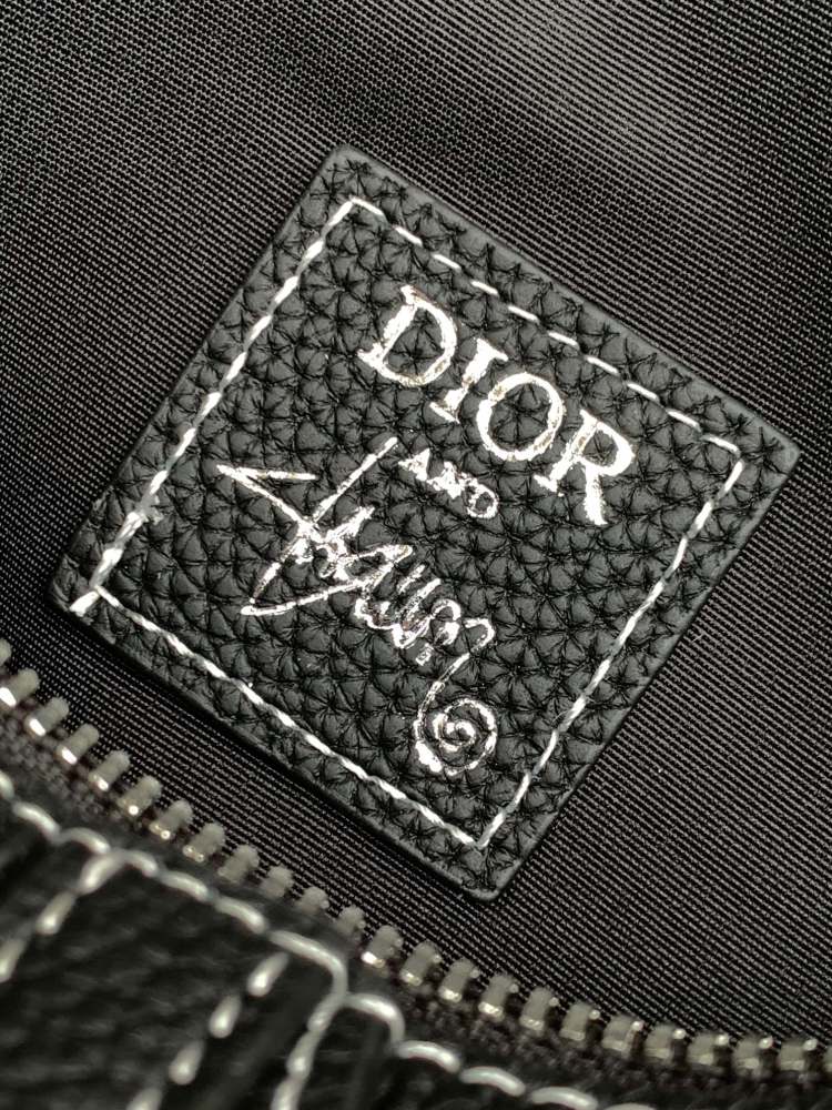 Dior manbag