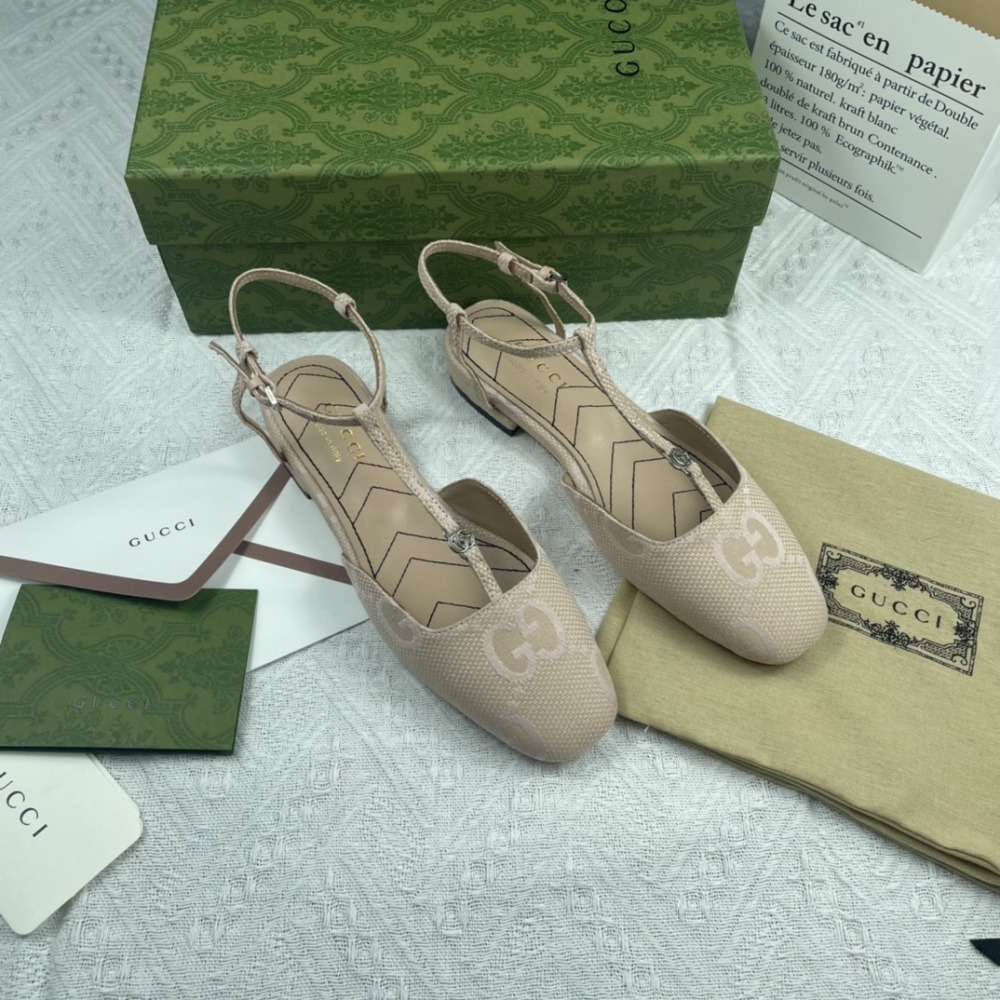 Gucci玛丽珍
