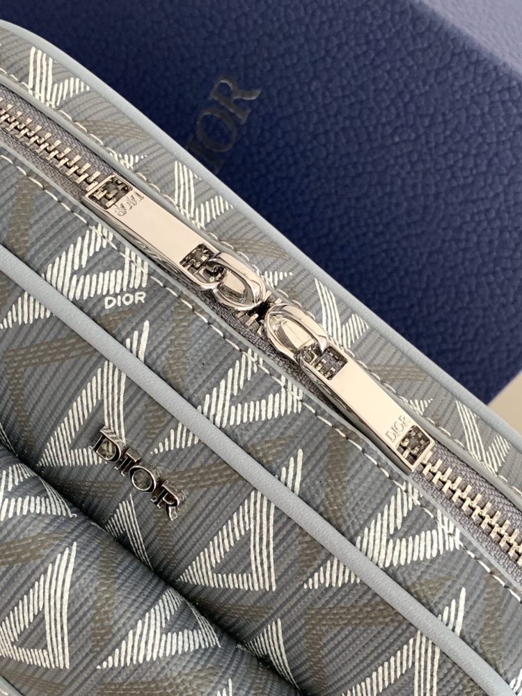 Dior manbag