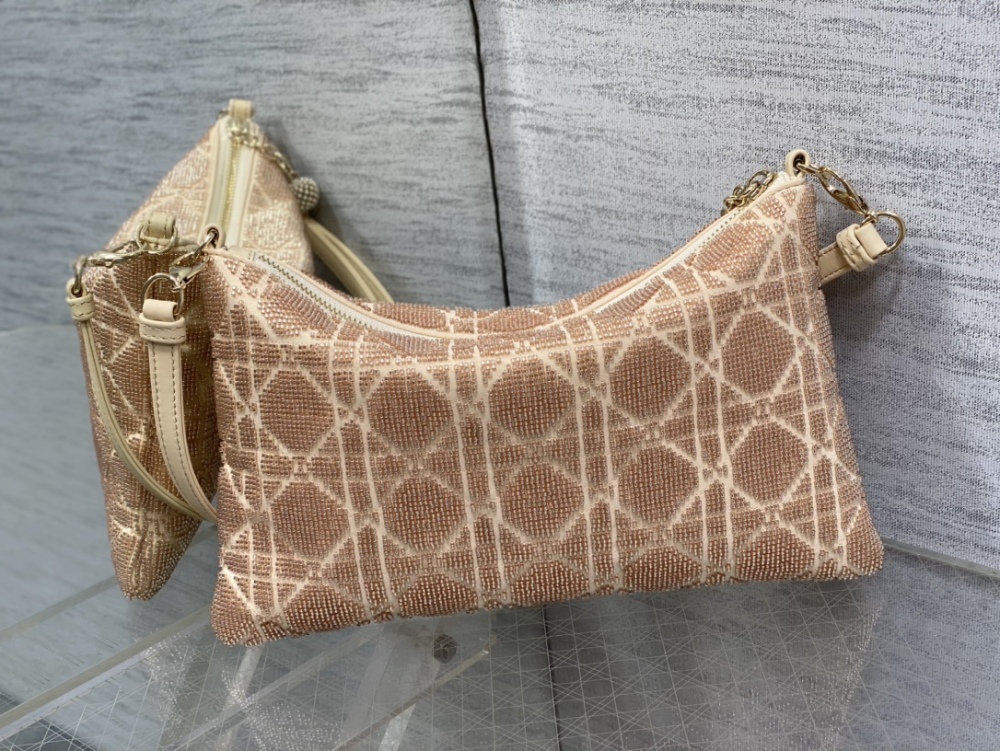 Dior Handmade bag size