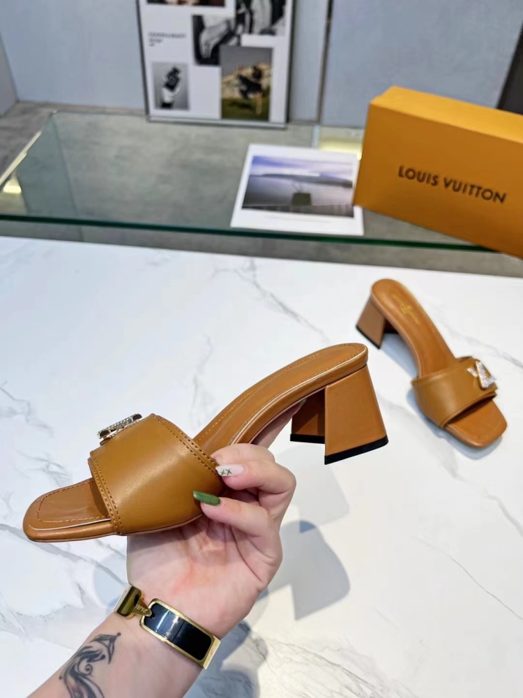 slippers Louis  LV拖鞋
