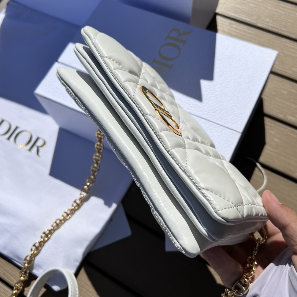 Dior bag Caro CD size 19.5×11×6.5