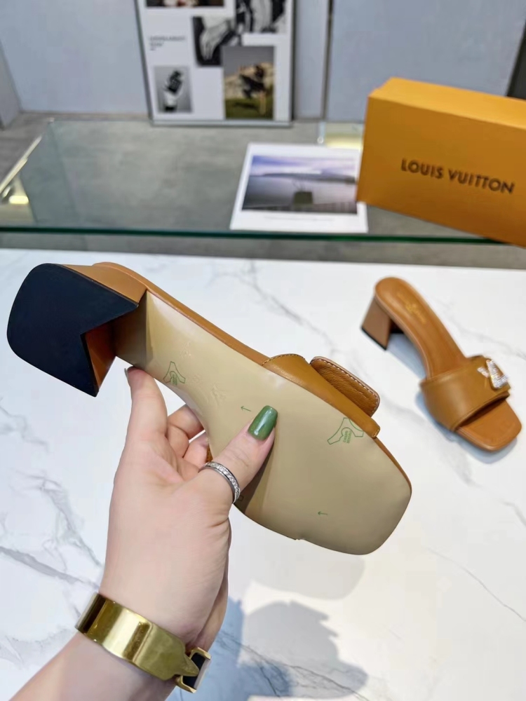 slippers Louis  LV拖鞋