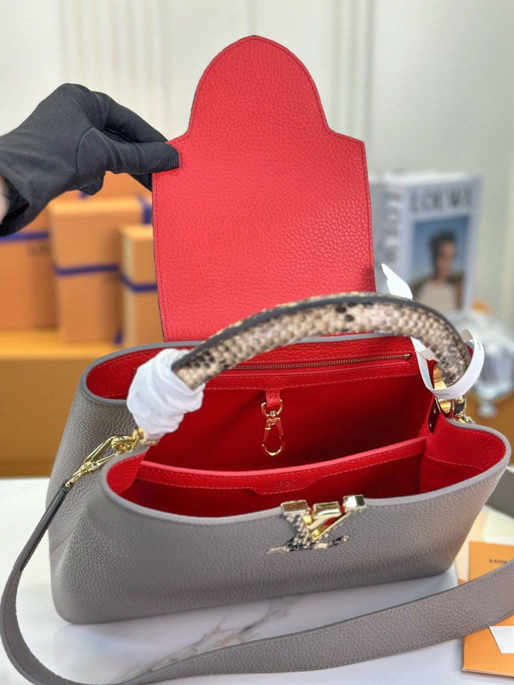 LV Capucines