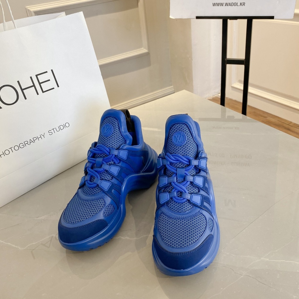 LV flats  LV运动鞋