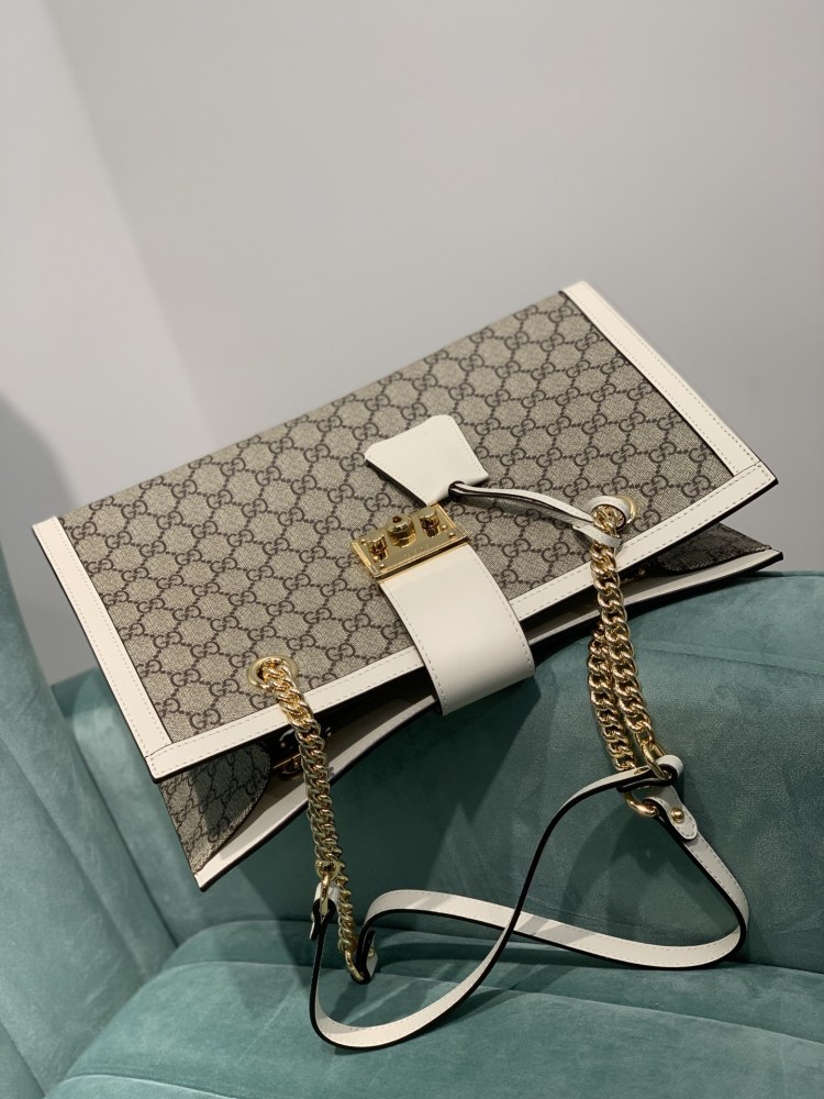 Gucci mini  size 35*24*15