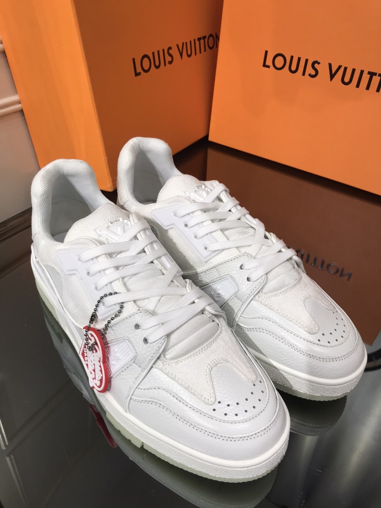 LV flats LV size  LV运动鞋