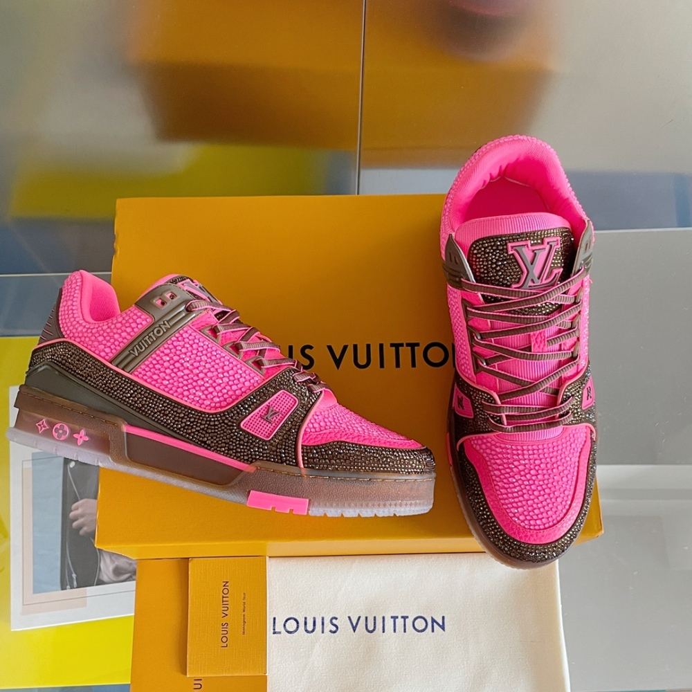 LV flats LV size  LV运动鞋