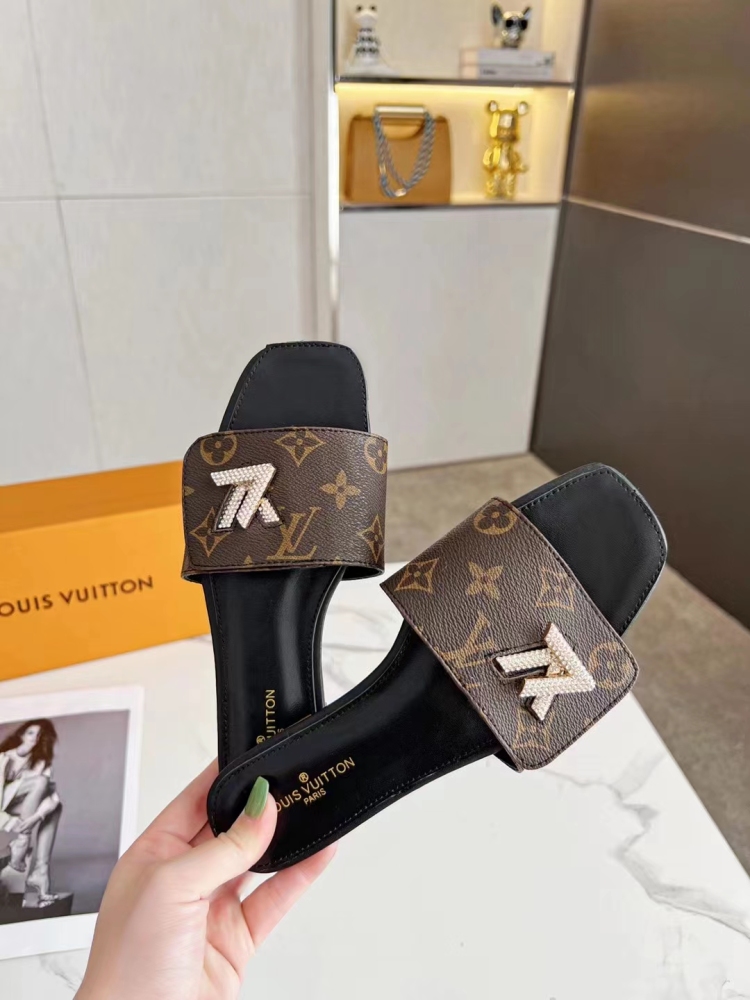 slippers Louis  LV拖鞋