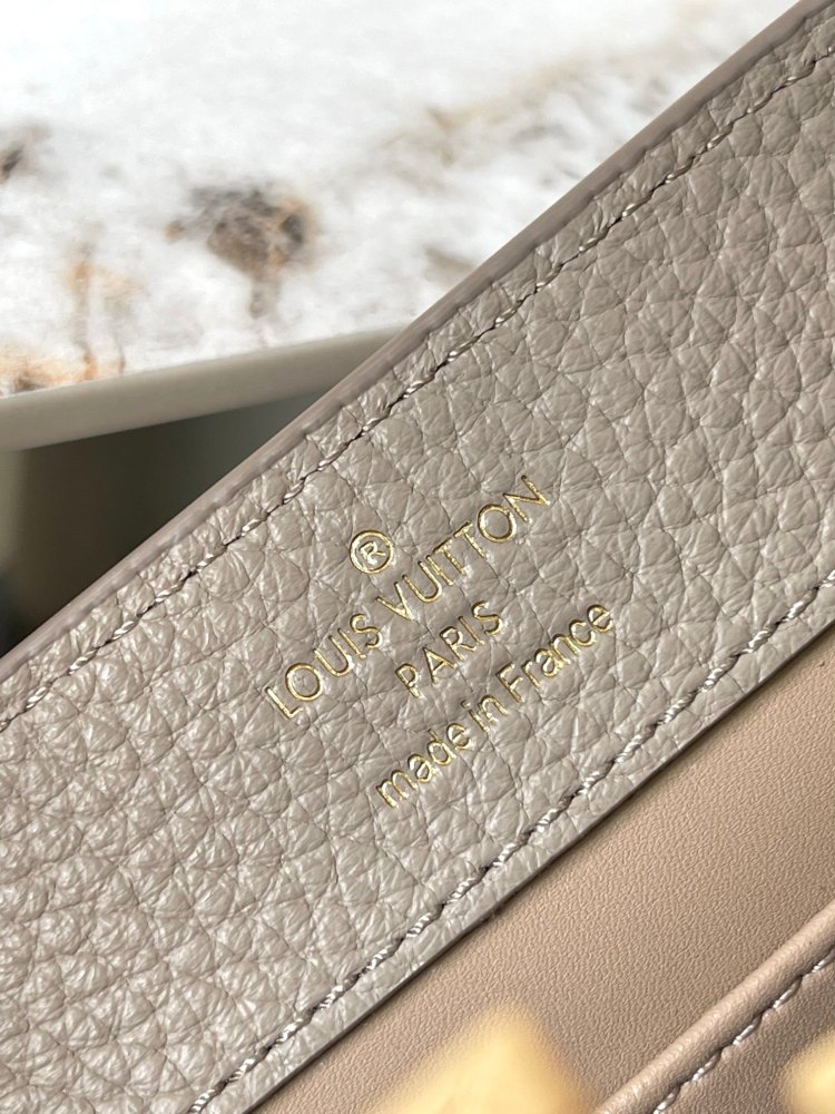 LV Capucines