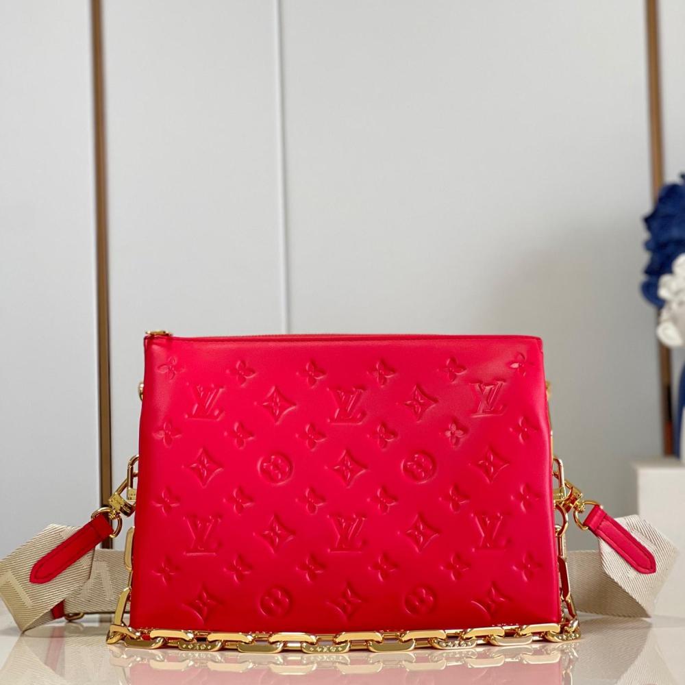 LV  Coussin M21773