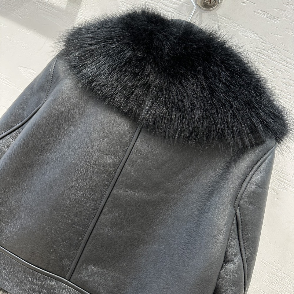 coat AAA top  leather clothing FENDI芬迪外套  原单狠货 皮衣