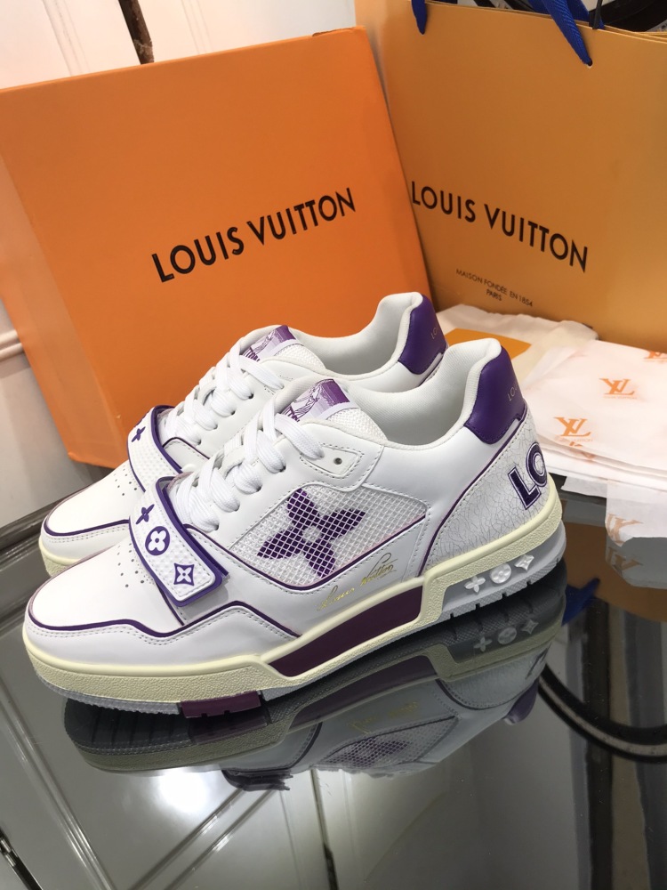 LV flats Lv Size  LV运动鞋