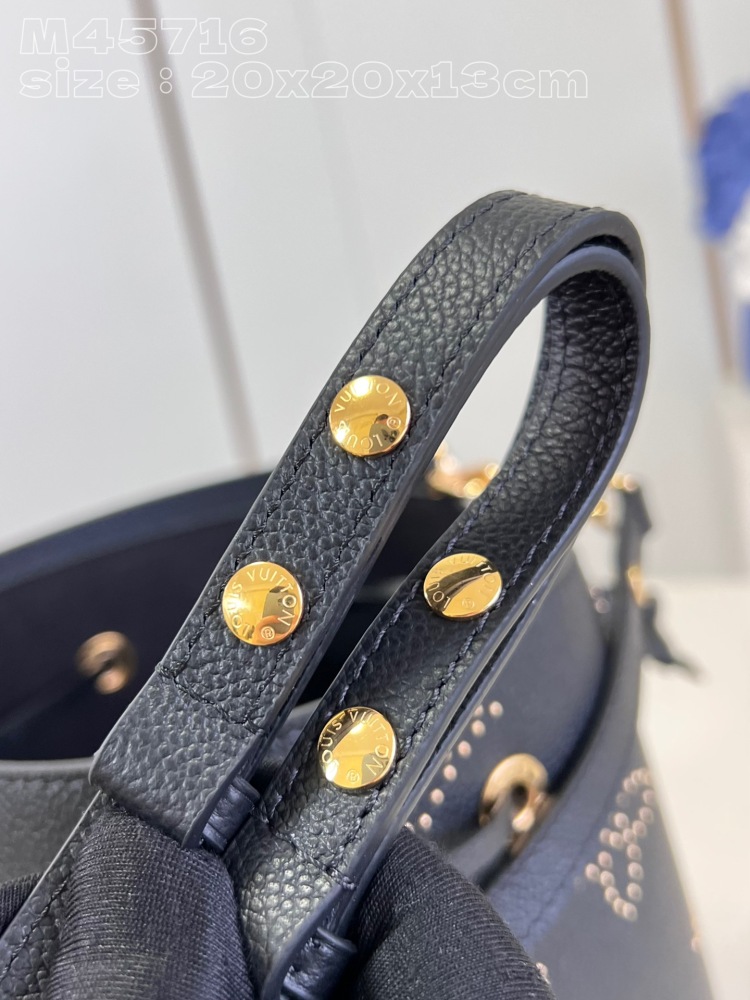 LV BB Monogram  size 20 x 20 x 13