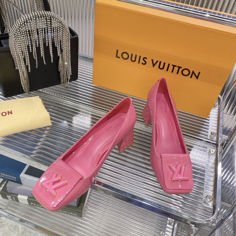 LV high heels LV  LV单鞋