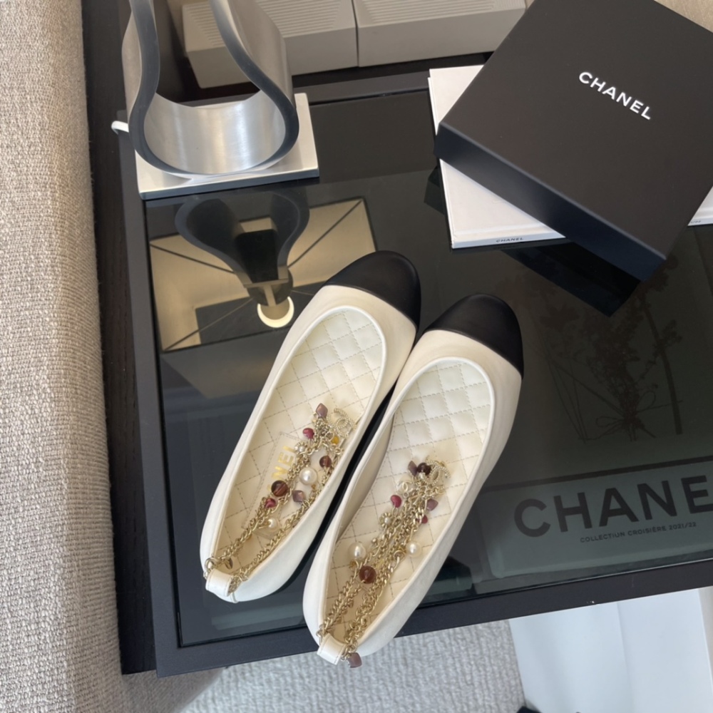 chanel  小香玛丽珍
