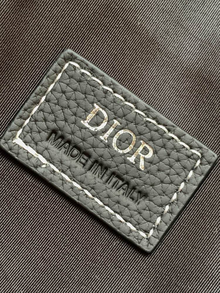 Dior manbag
