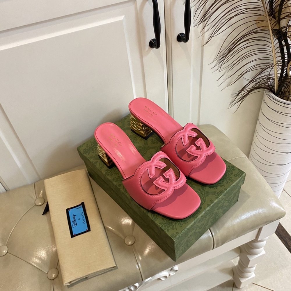 gucci字母镂空