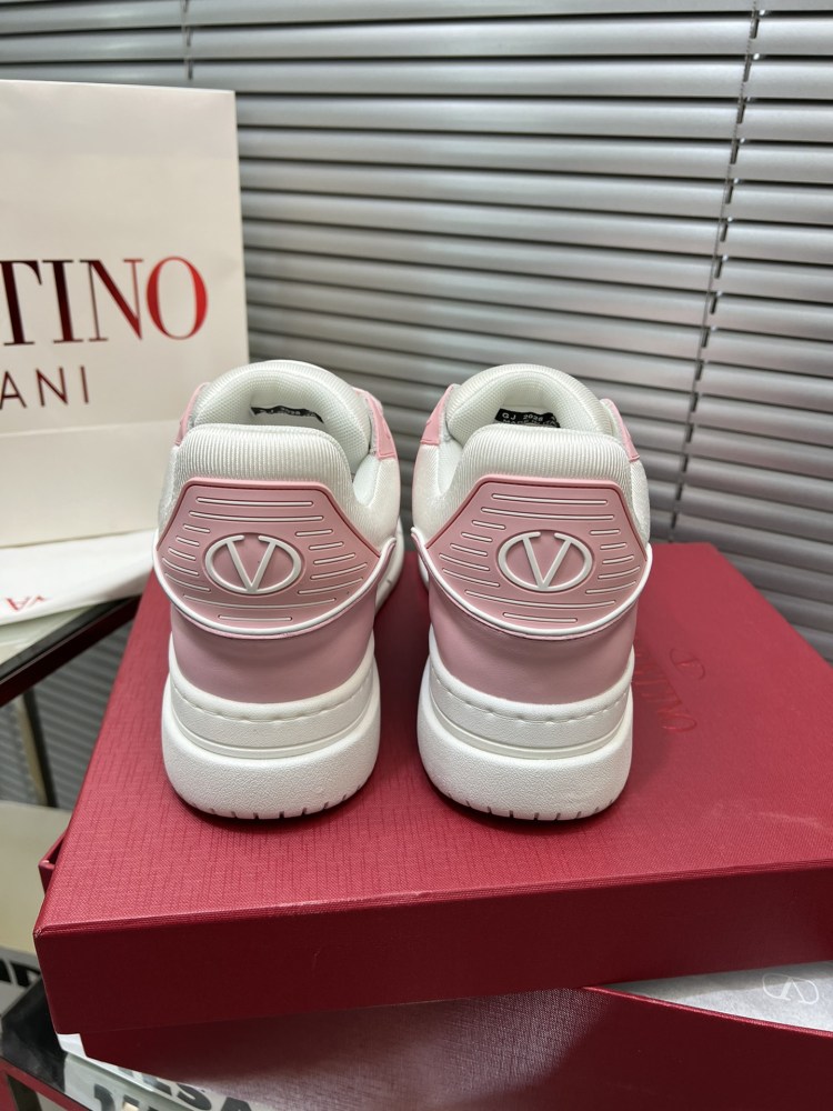 LV sneaker  华伦/lv联名运动