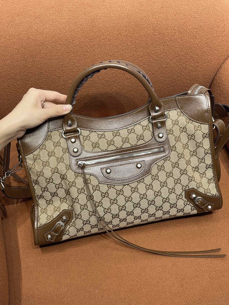 Gucci Gucci  size 39x24x14