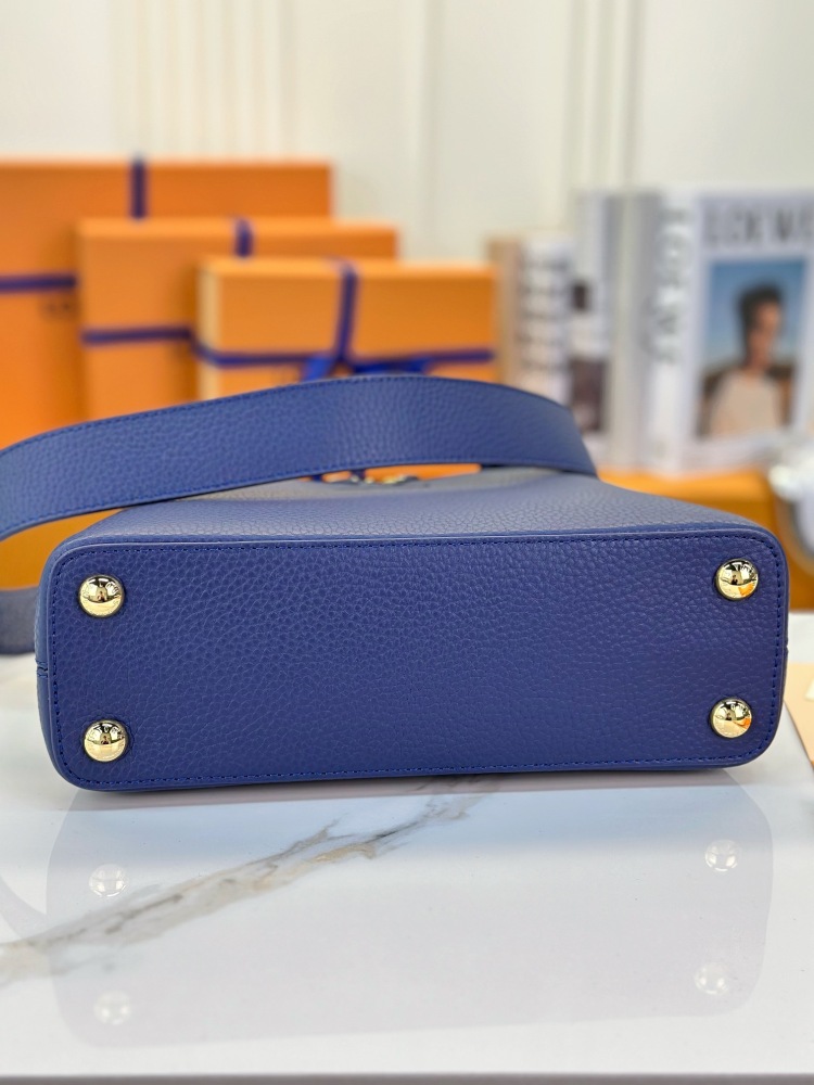 LV Capucines
