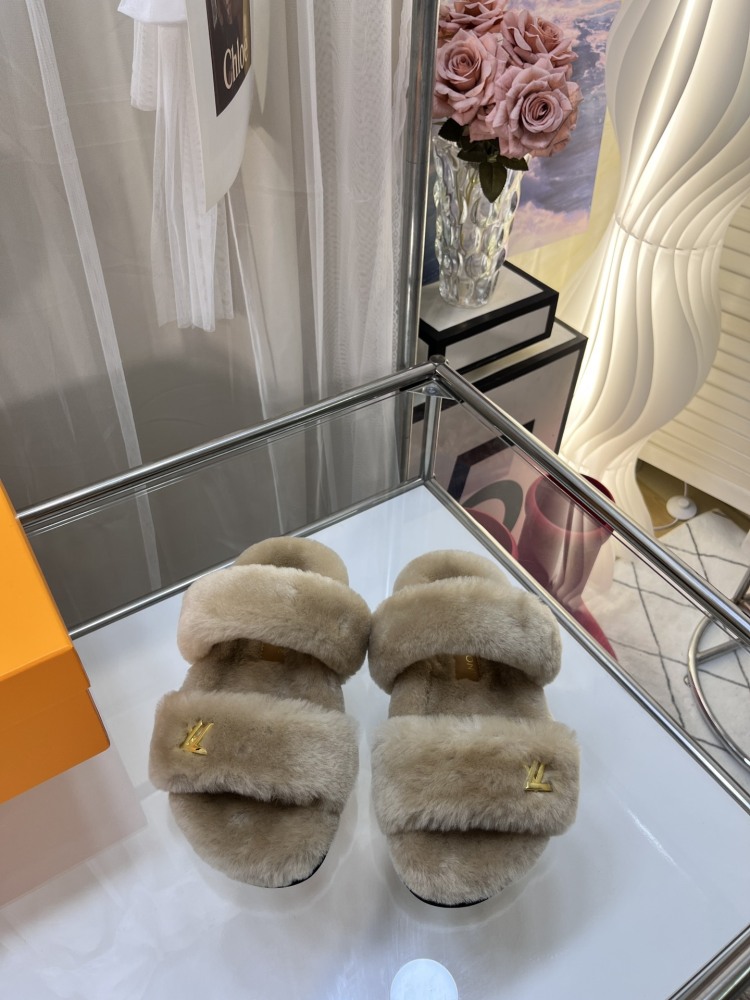 LV slippers LV  lv毛拖