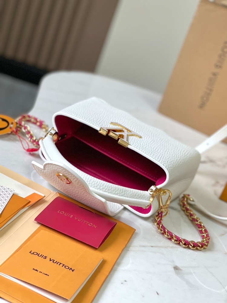 LV Capucines