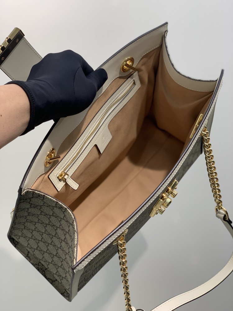 Gucci mini  size 35*24*15