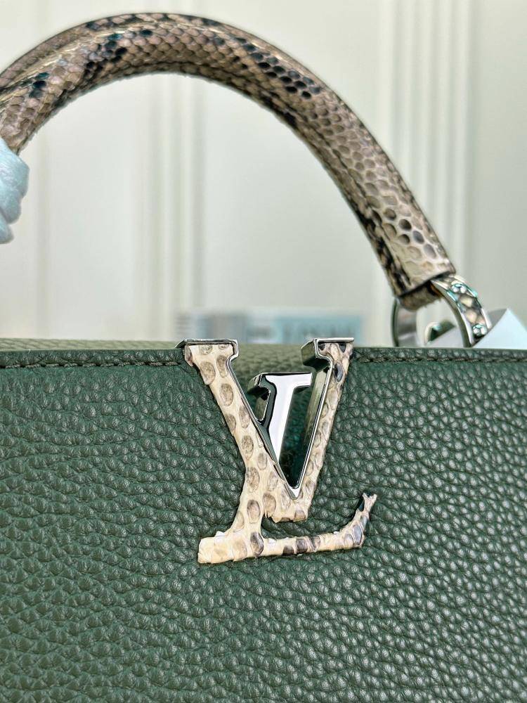 LV Capucines