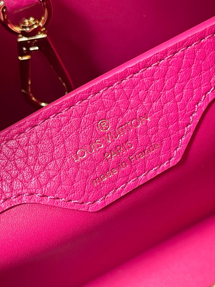 LV Capucines
