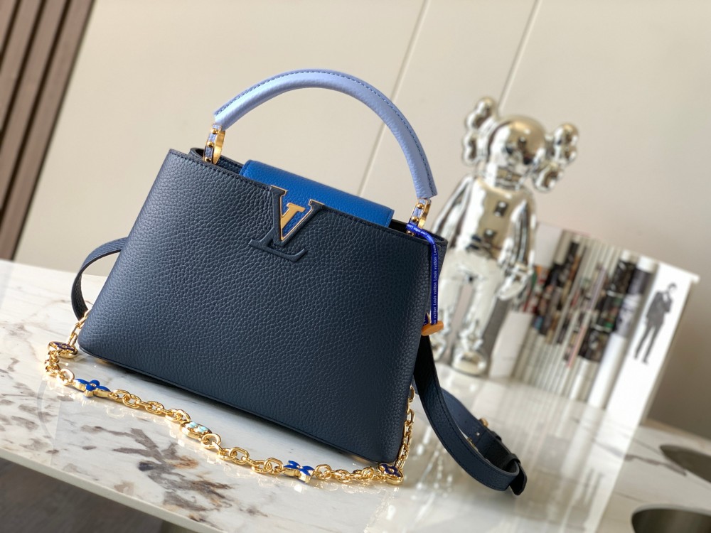 LV Capucines BB M20844 Navy blue