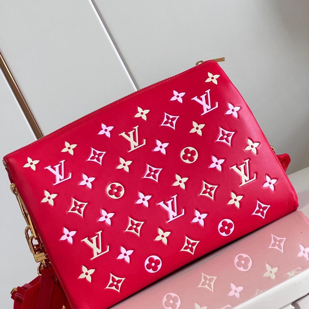Coussin Monogram size 26x20x12