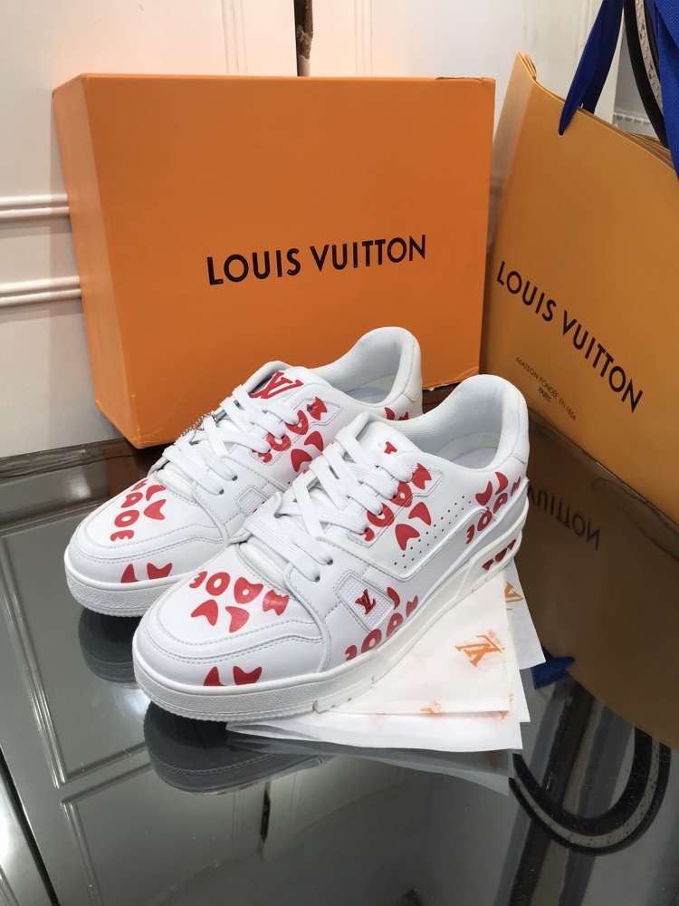 LV flats LV size  LV运动鞋