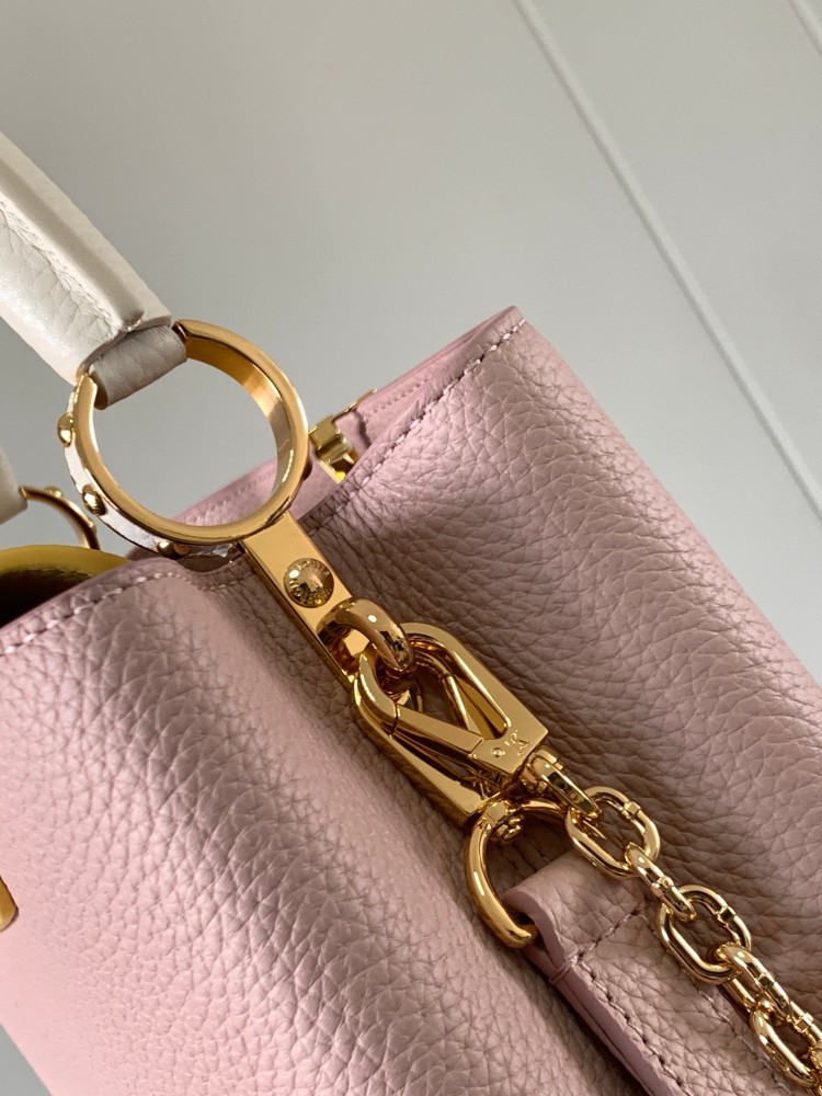 LV Capucines