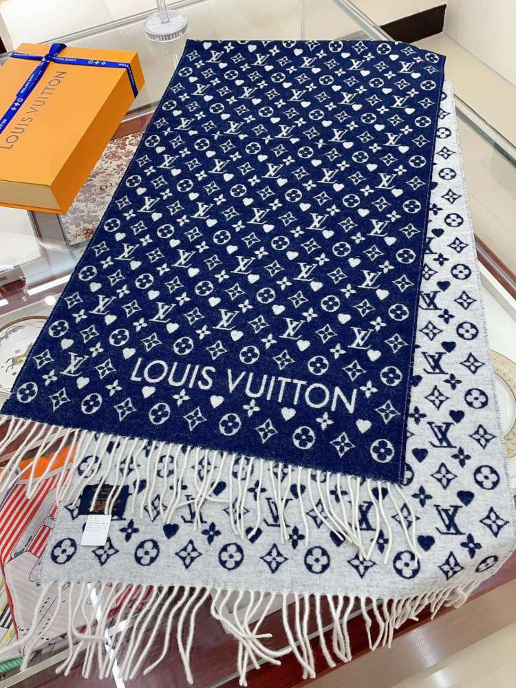 LV Scarf