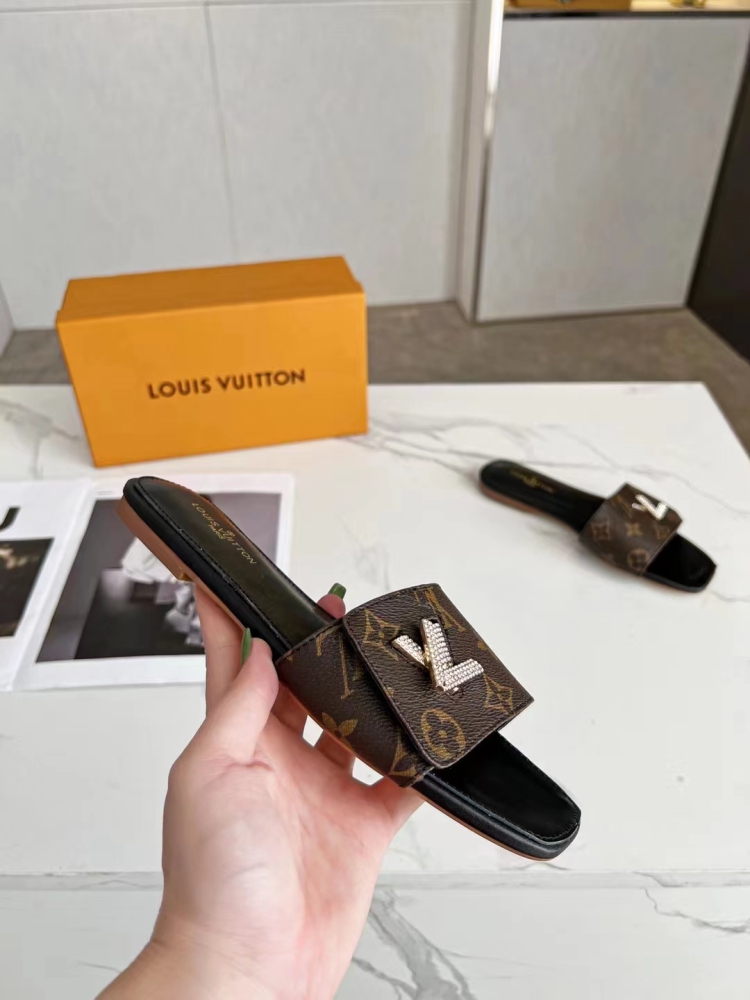 slippers Louis  LV拖鞋