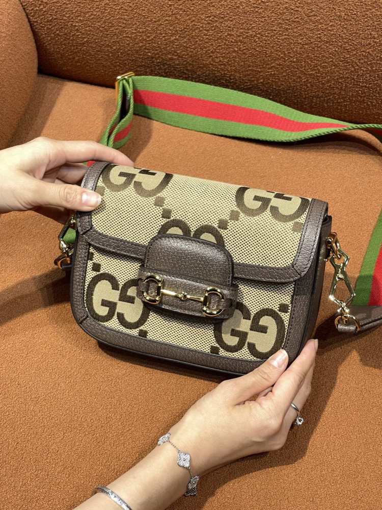 Gucci GG Horsebit  size 20.6x14x5