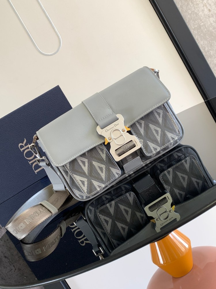 Dior man's CD Dimond Messenger Bags