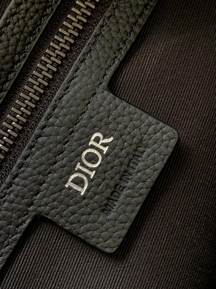 Dior manbag