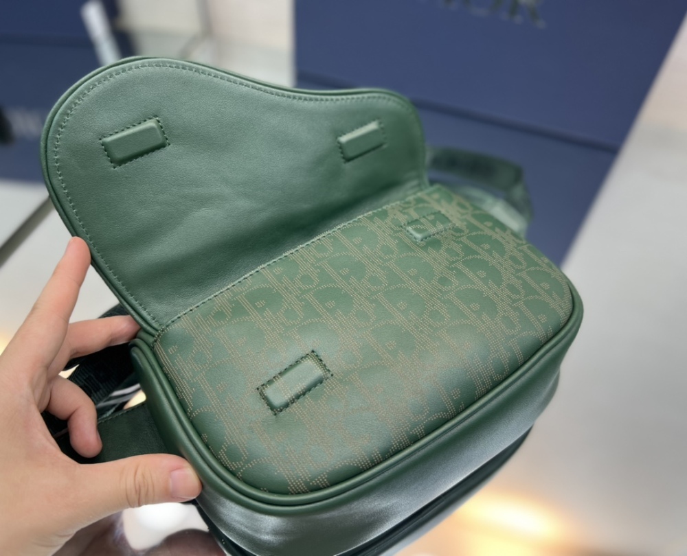 Dior manbag