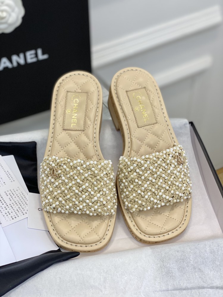 chanel slippers