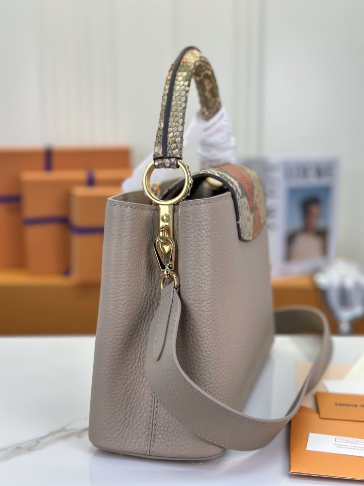 LV Capucines