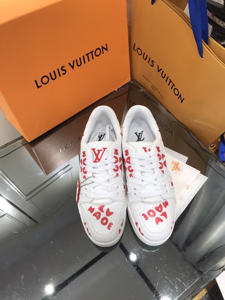 LV flats LV size  LV运动鞋