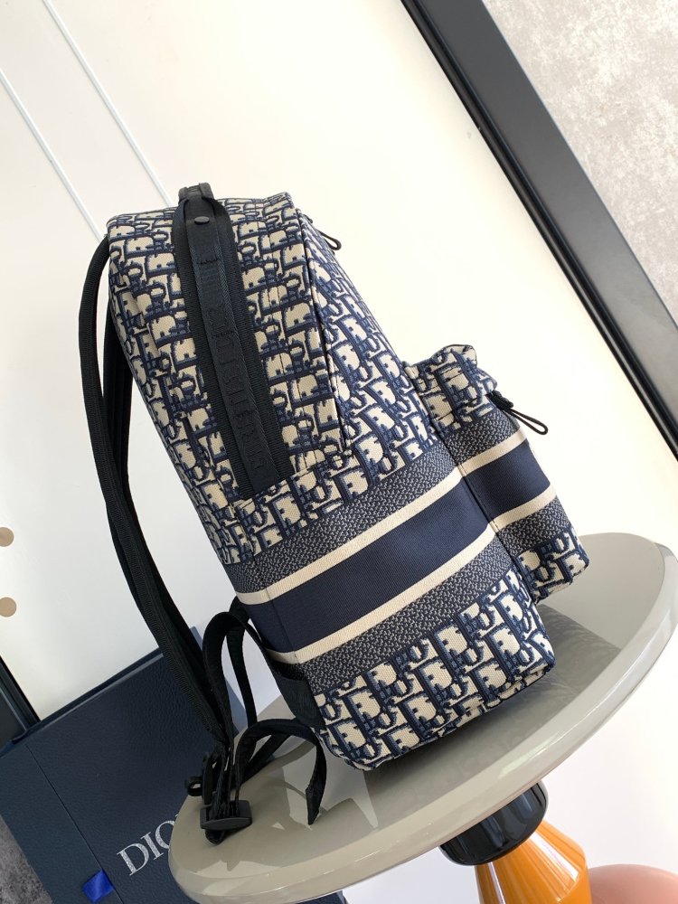Dior man's Oblique CHRISTIAN DIOR backpacks