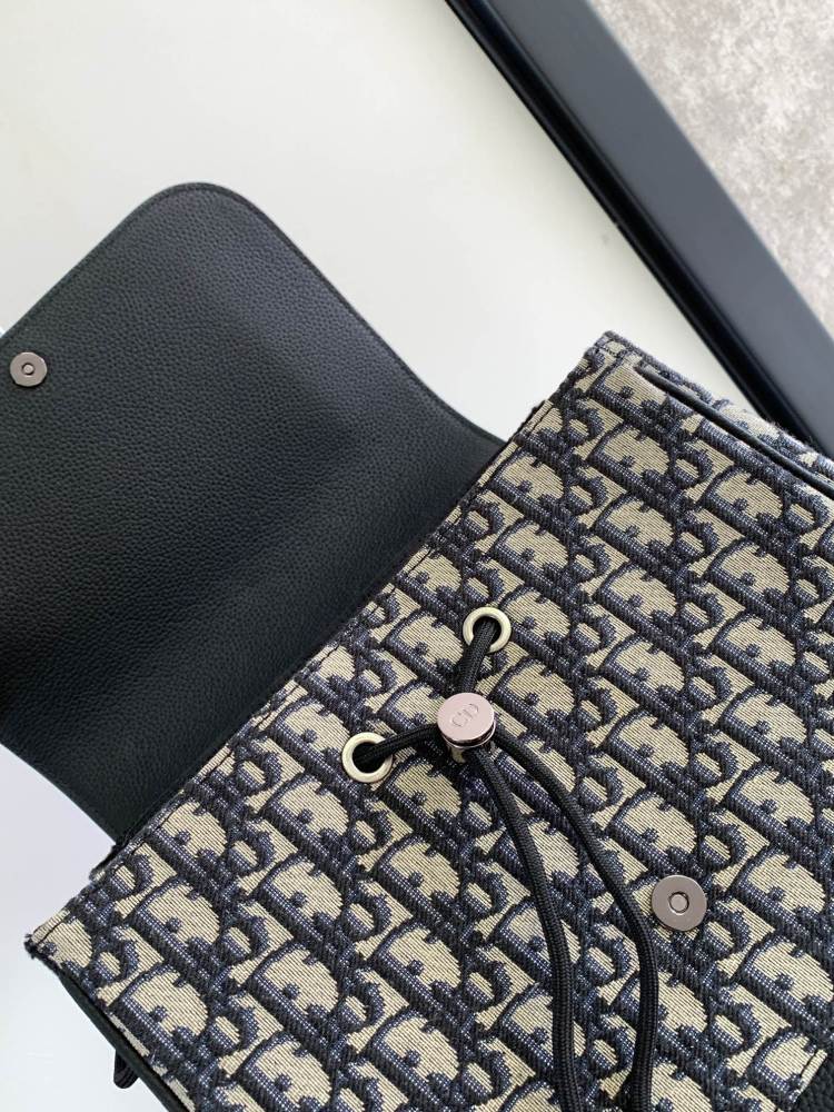 Dior manbag