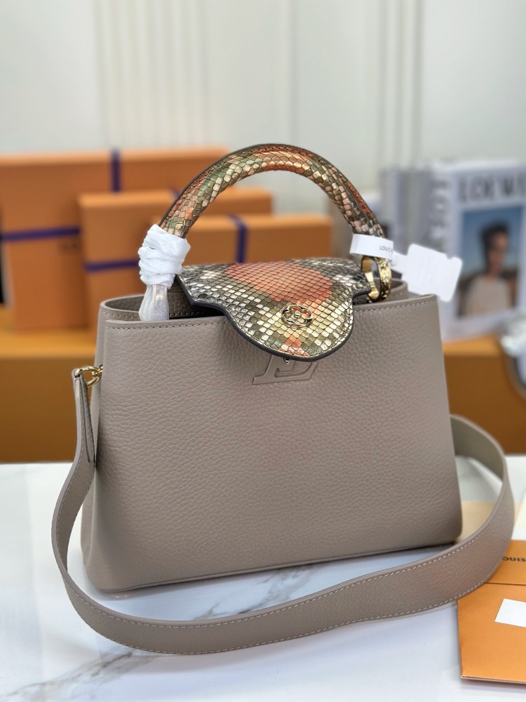 LV Capucines