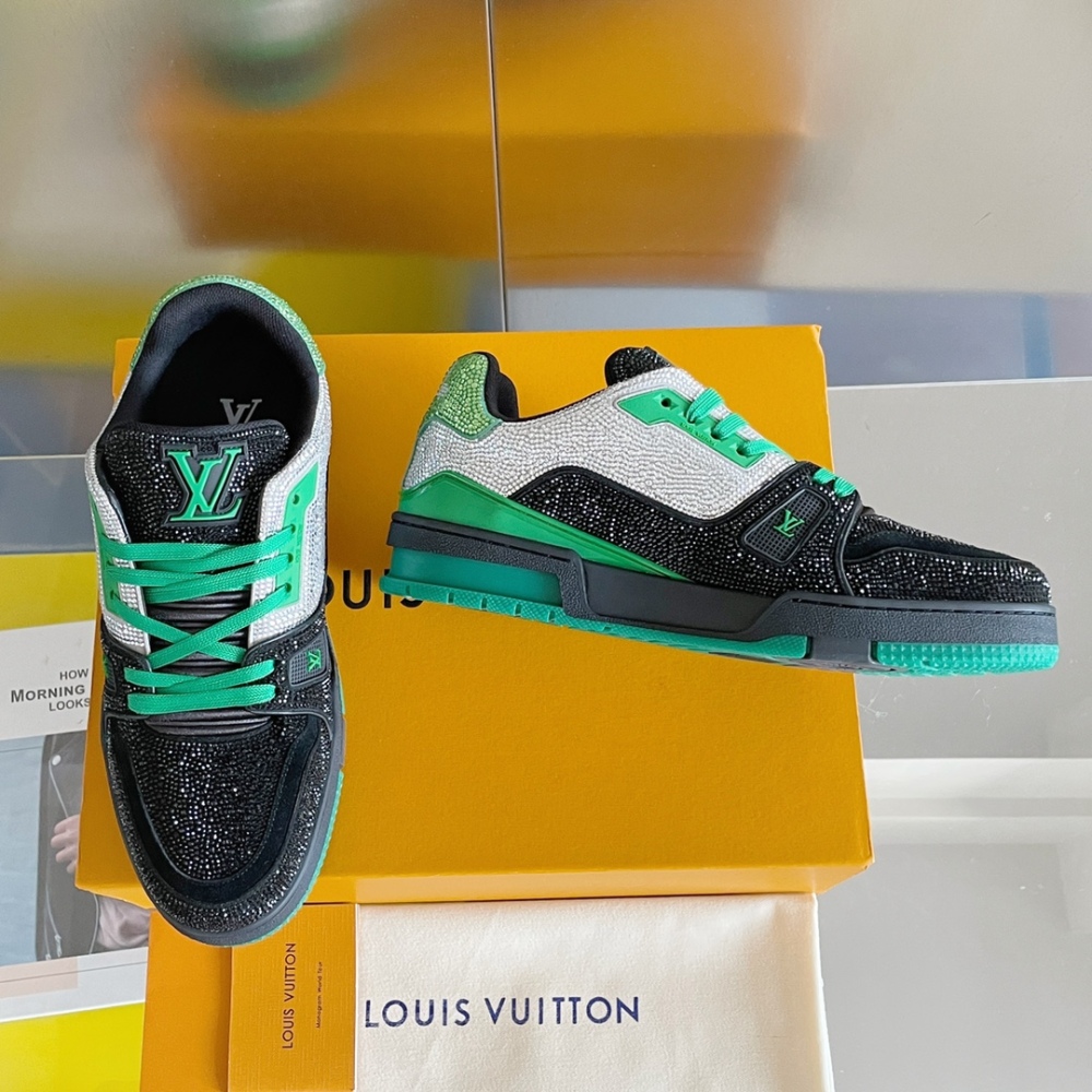 LV flats LV size  LV运动鞋